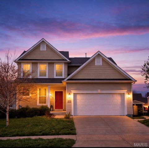 2353 Banon Drive, St Charles, MO 63301