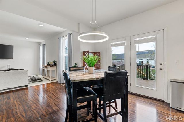 2353 Banon Drive, St Charles, MO 63301