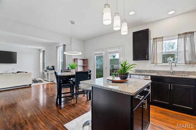 2353 Banon Drive, St Charles, MO 63301