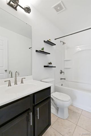 2353 Banon Drive, St Charles, MO 63301