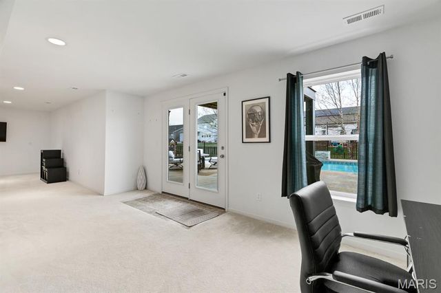 2353 Banon Drive, St Charles, MO 63301