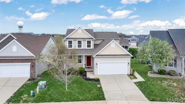 2353 Banon Drive, St Charles, MO 63301