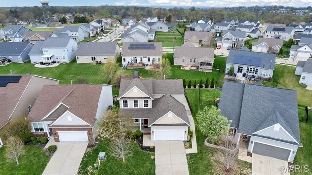 2353 Banon Drive, St Charles, MO 63301