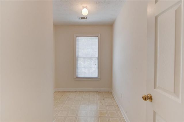 45 Oak Lane, Oxford, GA 30054