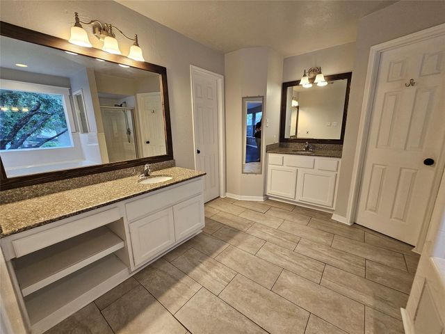 15015 Dawnbrook Drive, Houston, TX 77068