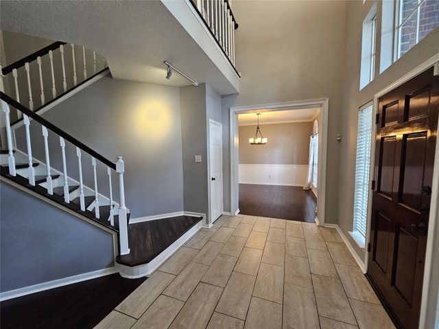 15015 Dawnbrook Drive, Houston, TX 77068