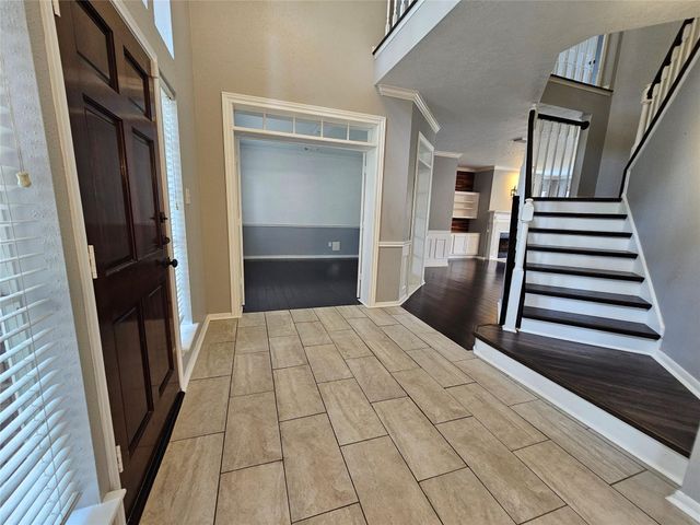 15015 Dawnbrook Drive, Houston, TX 77068