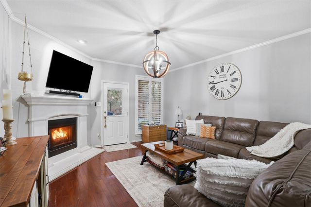 7258 Summit Parc Drive, Dallas, TX 75249