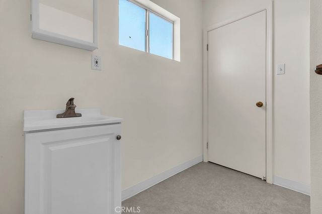 3583 E 1st St, East Los Angeles, CA 90063