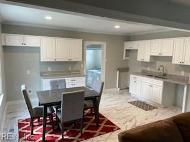 327 Wilton AVE, Hampton, VA 23669