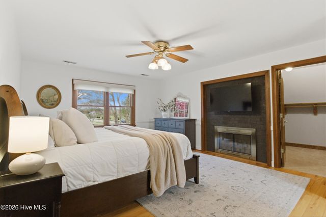 208 Providence Drive, Moyock, NC 27958