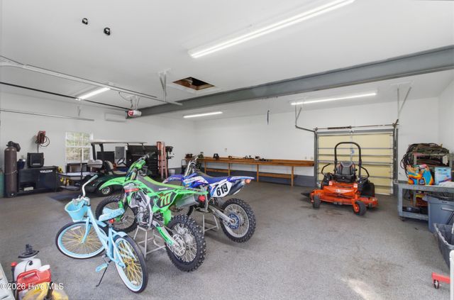 208 Providence Drive, Moyock, NC 27958