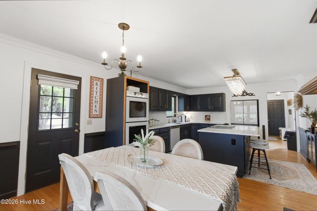 208 Providence Drive, Moyock, NC 27958