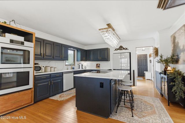 208 Providence Drive, Moyock, NC 27958