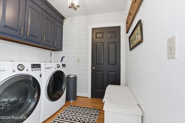 208 Providence Drive, Moyock, NC 27958