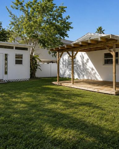 1734 MARYLAND AVENUE NE, St Petersburg, FL 33703