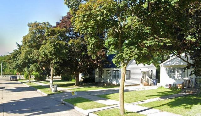 4429 N 40th STREET, Milwaukee, WI 53209