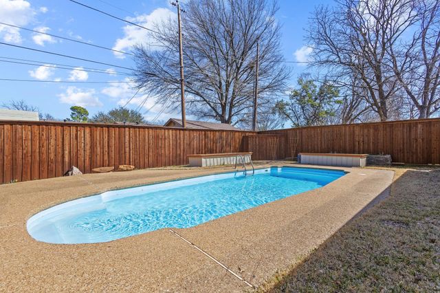 2329 Diana Drive, Sherman, TX 75092