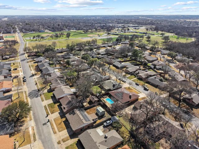 2329 Diana Drive, Sherman, TX 75092