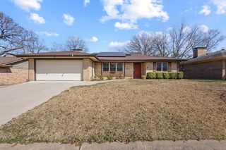 2329 Diana Drive, Sherman, TX 75092