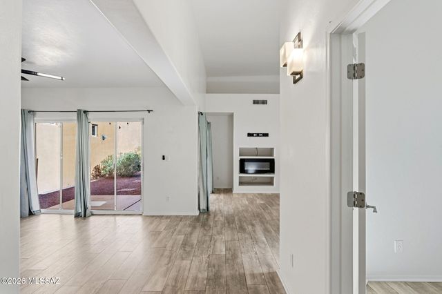 5323 S Morning Sky Lane, Tucson, AZ 85747