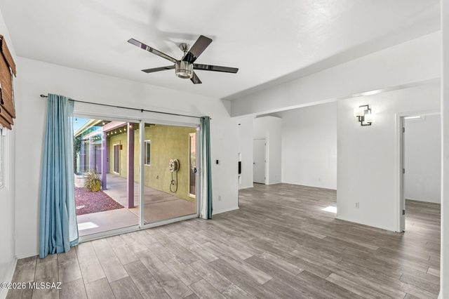 5323 S Morning Sky Lane, Tucson, AZ 85747