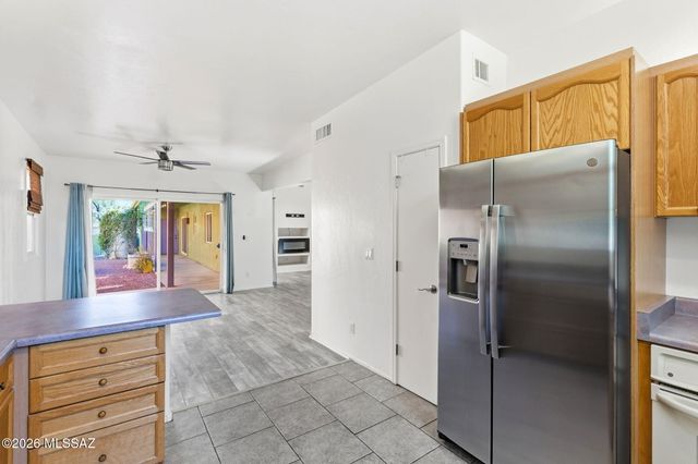 5323 S Morning Sky Lane, Tucson, AZ 85747