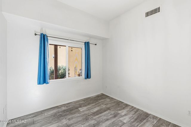 5323 S Morning Sky Lane, Tucson, AZ 85747
