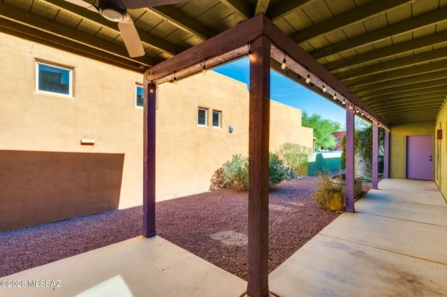 5323 S Morning Sky Lane, Tucson, AZ 85747