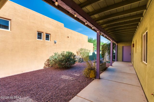 5323 S Morning Sky Lane, Tucson, AZ 85747