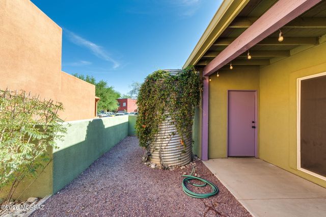 5323 S Morning Sky Lane, Tucson, AZ 85747
