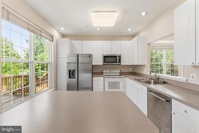 218 HARPERS WAY, Frederick, MD 21702