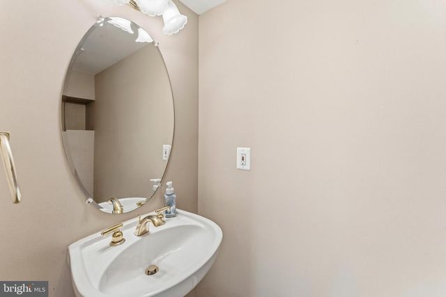 218 HARPERS WAY, Frederick, MD 21702