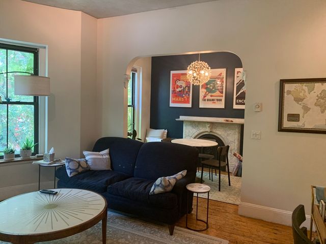 85 Worcester St 4, Boston, MA 02118