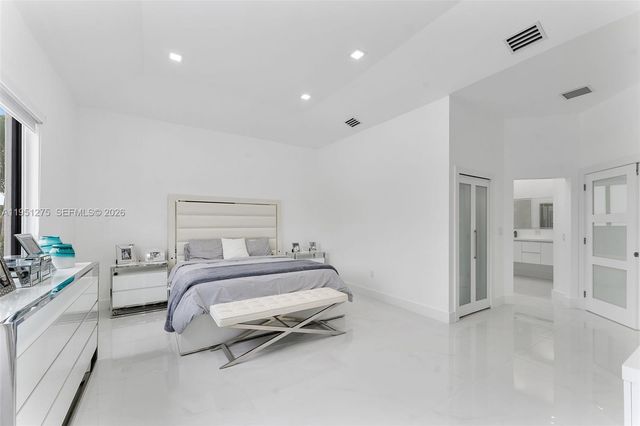 13118 SW 215th Ter, Miami, FL 33177