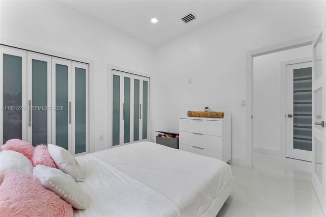 13118 SW 215th Ter, Miami, FL 33177