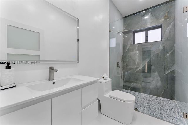 13118 SW 215th Ter, Miami, FL 33177