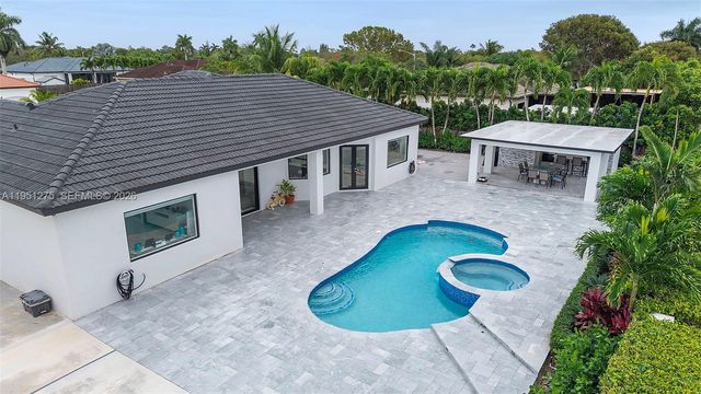 13118 SW 215th Ter, Miami, FL 33177