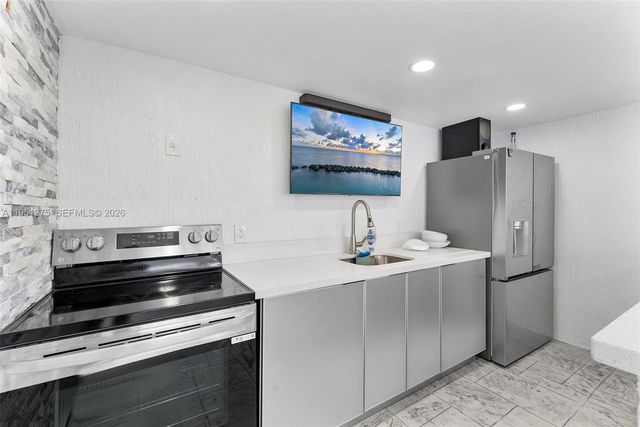 13118 SW 215th Ter, Miami, FL 33177