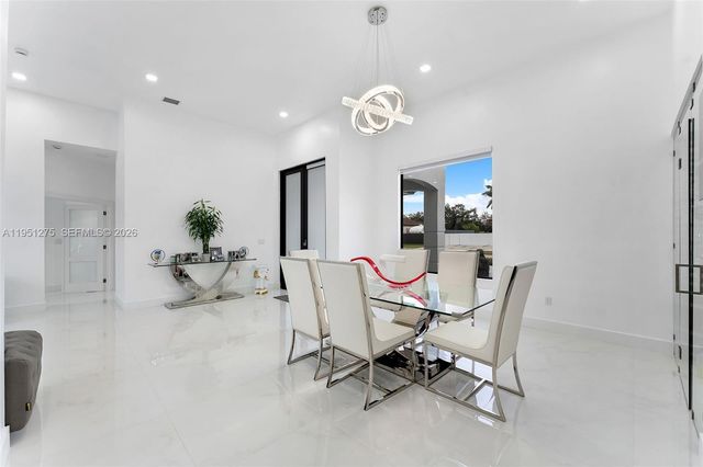 13118 SW 215th Ter, Miami, FL 33177