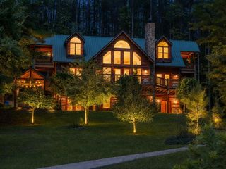270 Black Bear Ridge Road, Ellijay, GA 30536