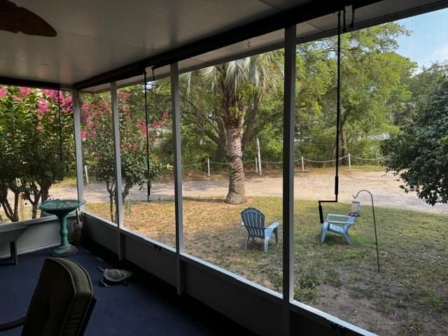 474 W Banks Dr., Garden City Beach, SC 29576