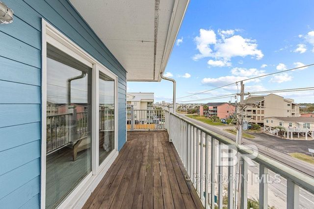 1129 W WEST BEACH Boulevard 311, Gulf Shores, AL 36542