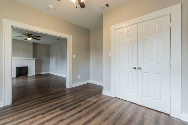 2126 Mckenzie Avenue, Waco, TX 76708