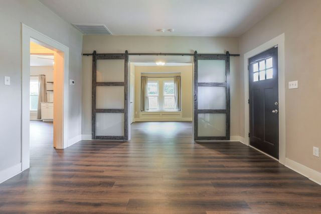 2126 Mckenzie Avenue, Waco, TX 76708