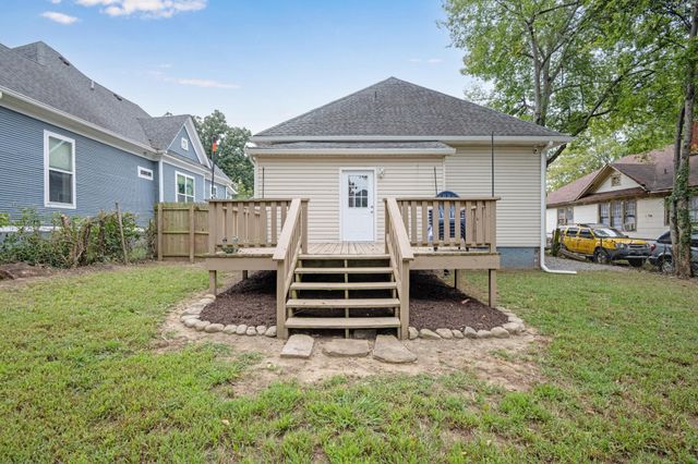 2011 E 13th Street, Chattanooga, TN 37404