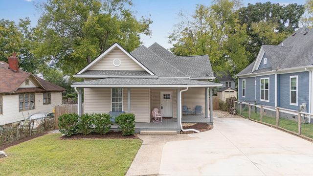 2011 E 13th Street, Chattanooga, TN 37404