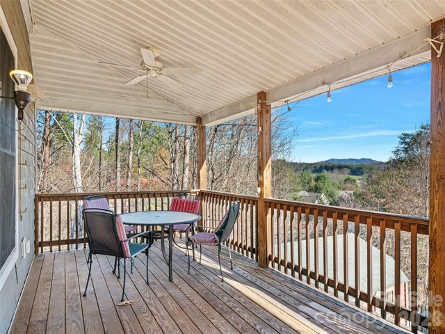 16 Sunny Lane, Mars Hill, NC 28754