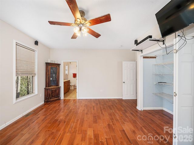 16 Sunny Lane, Mars Hill, NC 28754