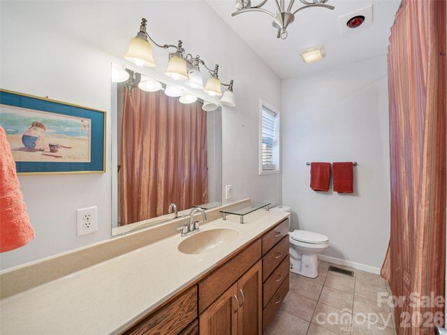16 Sunny Lane, Mars Hill, NC 28754